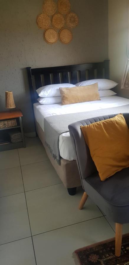 Salas Stay, Midrand Luaran gambar